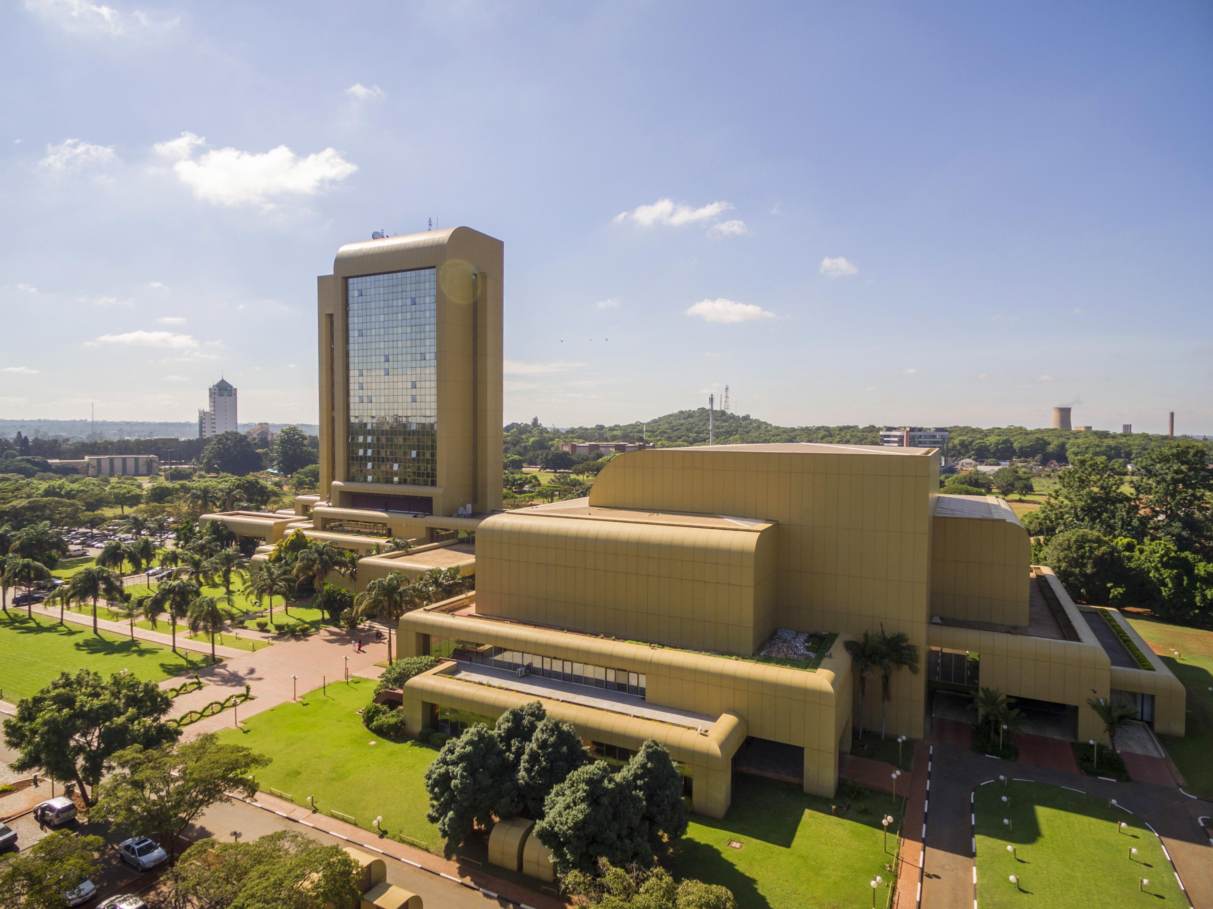 Rainbow Towers Hotel & Conference Centre Harare Exterior foto
