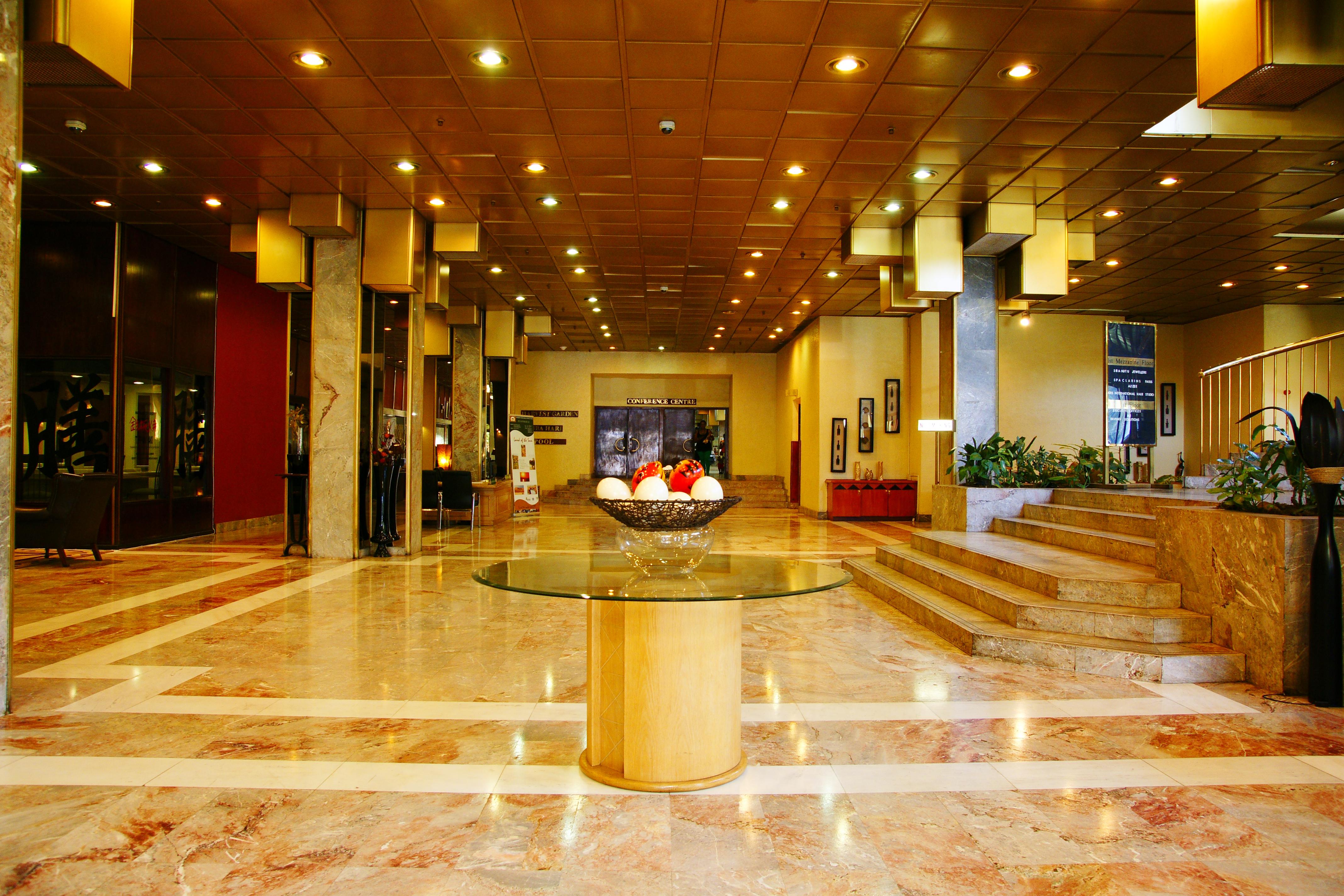 Rainbow Towers Hotel & Conference Centre Harare Exterior foto