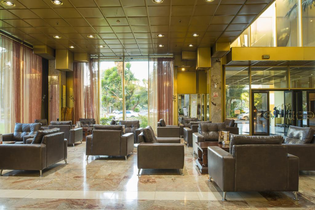 Rainbow Towers Hotel & Conference Centre Harare Exterior foto